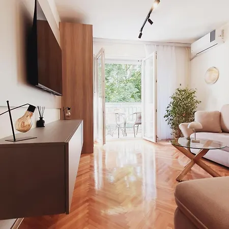 Central Cozy Apartment At Gastro District Skopje Exterior photo